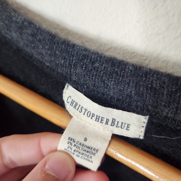 Christopher Blue Women's Small Black Cashmere Knit Sweater V-neck Soft Pullover - Picture 2 of 4